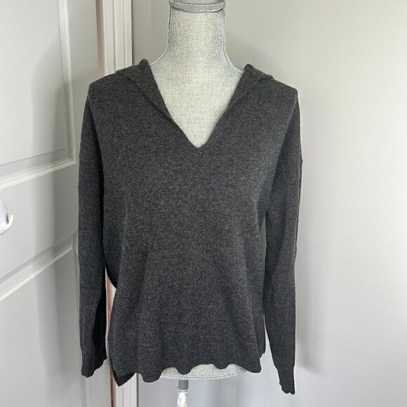 Lusso Sweaters - Women's 100% Cashmere Hooded Sweater Gray Size M EUC